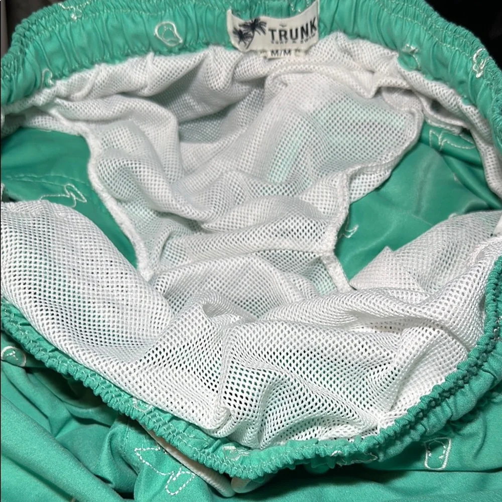 Mens Swim Trunks Pelican Print Elastic Waist 6.5 Inseam Green Size M